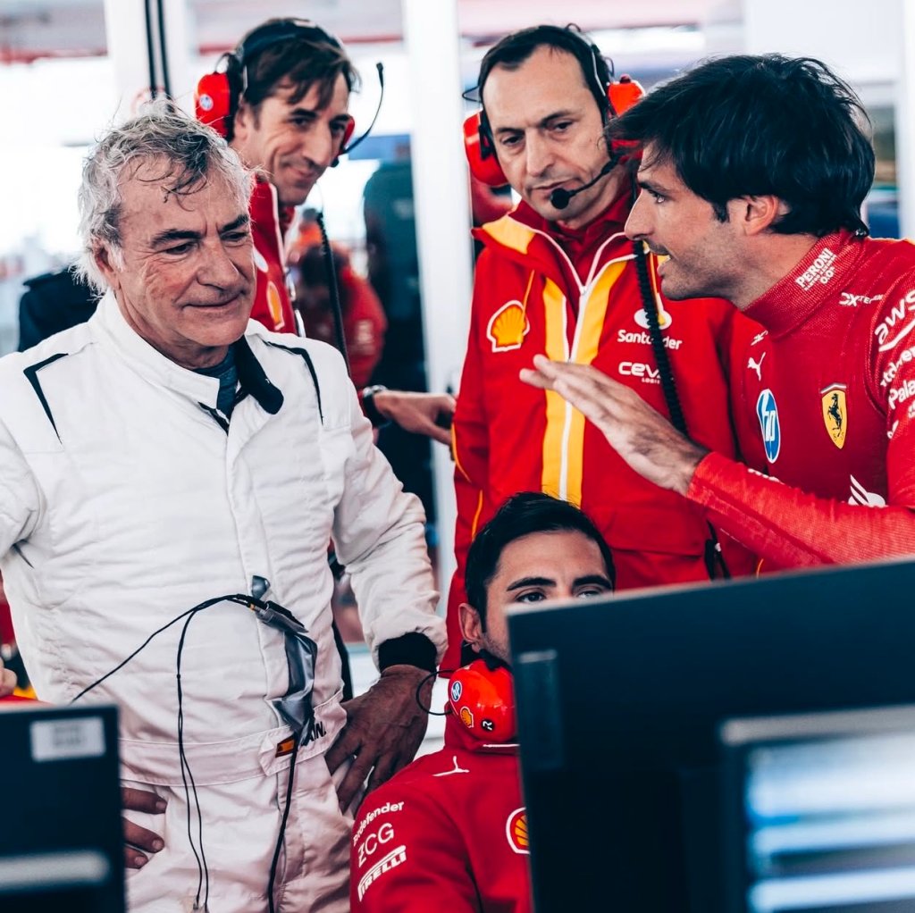 Carlos Sainz y su padre en Ferrari