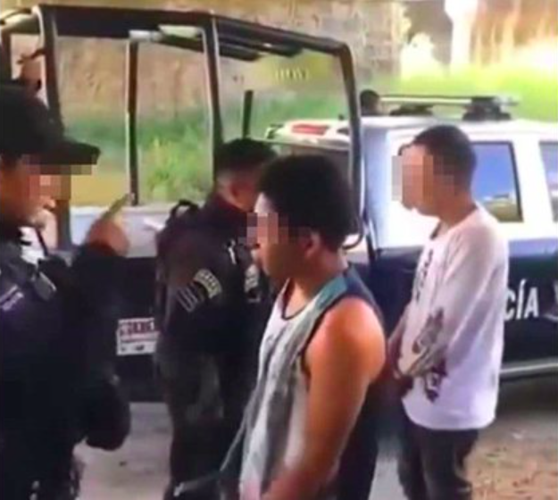 Jefe de policía en Celaya aparece en video de abuso a dos hombres detenidos 