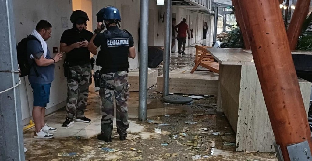 France: At least 14 confirmed dead in Mayotte by Cyclone Chido, but the real figure would be 'hundreds'