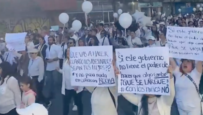 alexander-gael-ninos-asesinados-rocha-moya-culiacan-manifestantes-oficinas-1