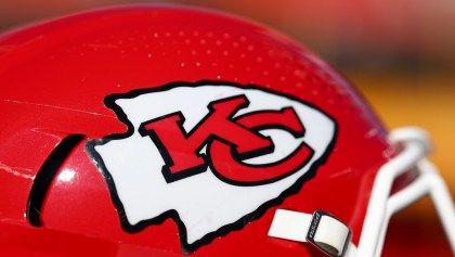 Casco de loa Jefes de Kansas City, de la NFL