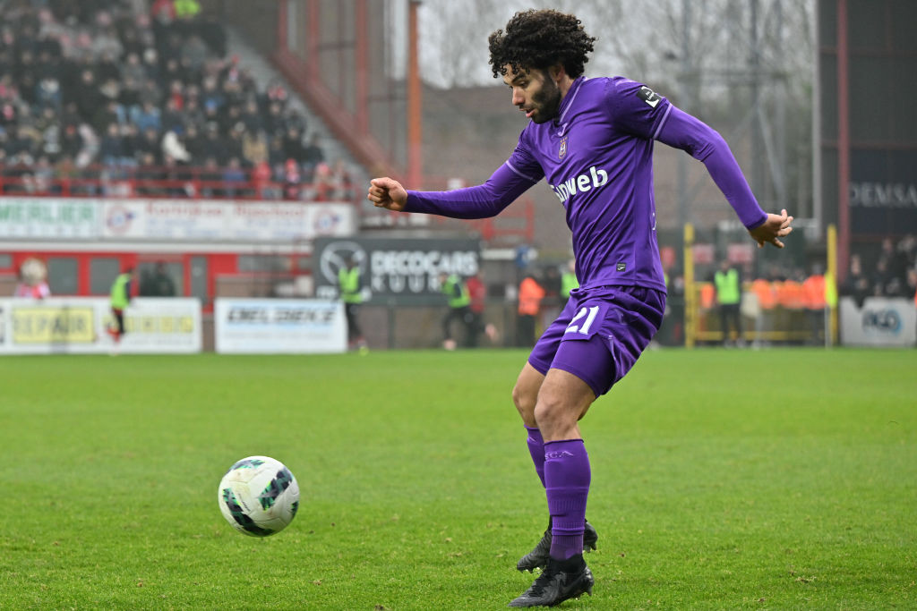 Por qué el Chino Huerta no puede jugar la Europa League con Anderlecht