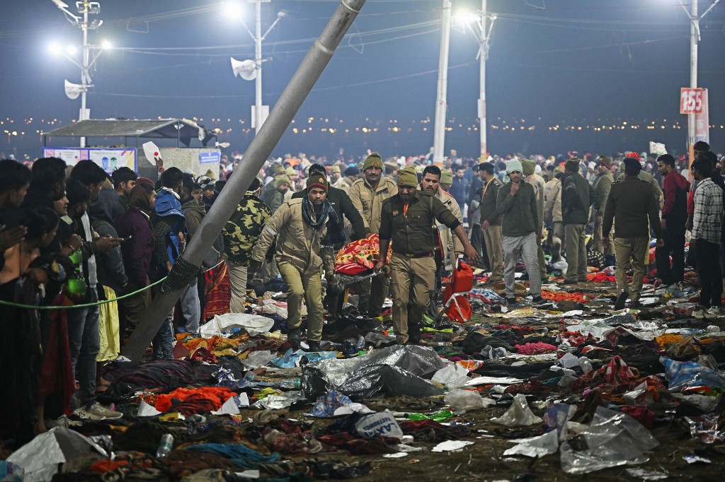 Estampida humana en el Festival Maha Kumbh de la India 