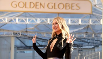 Nikki Glaser: ¿Quién es la host de los Golden Globes 2025?