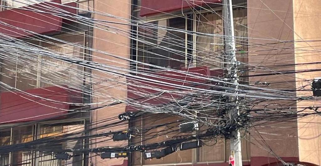 El cableado en CDMX o de cómo 3 mil camiones flotan en el aire… ¿Quieres saber por qué?