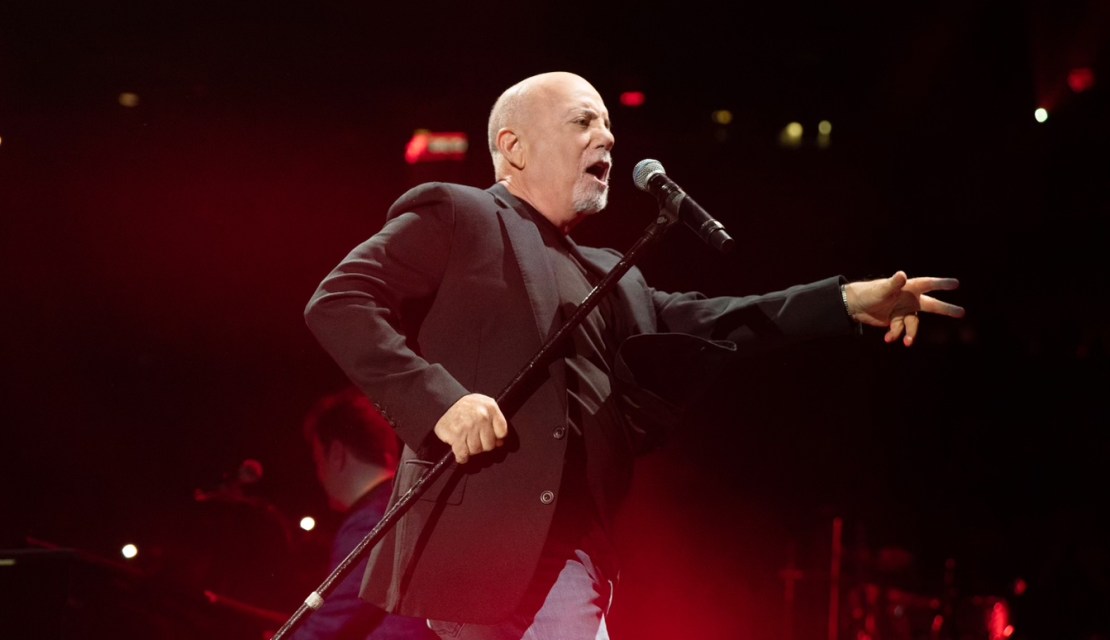 Billy Joel pospone su gira hasta mediados del 2025 por motivos de salud