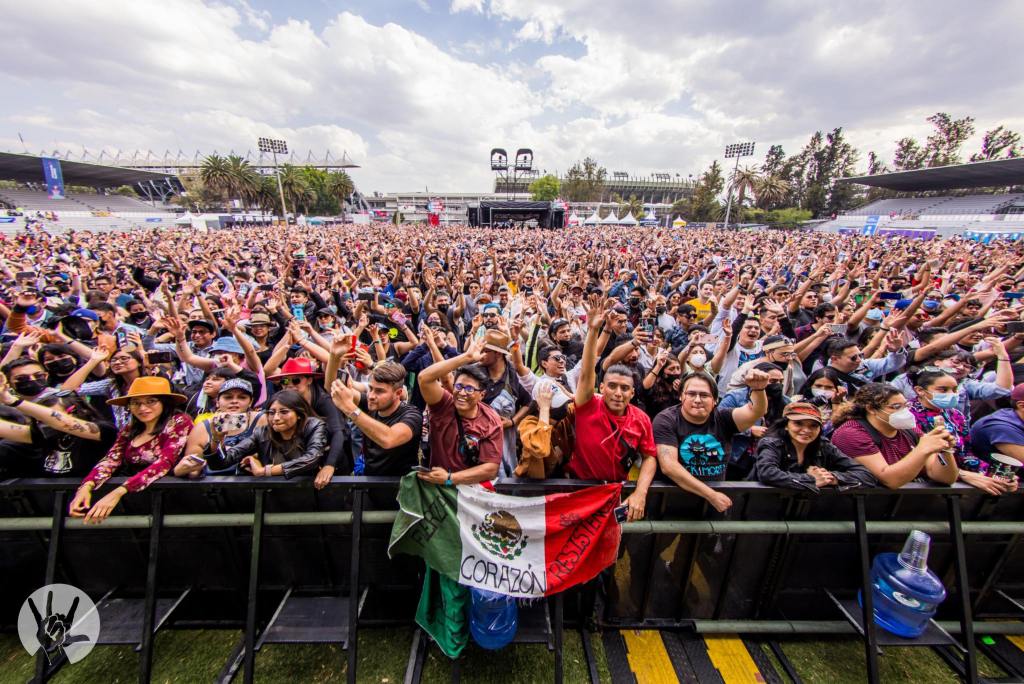 ¿Cómo recargar y pedir el reembolso de tu pulsera en el Vive Latino 2025?