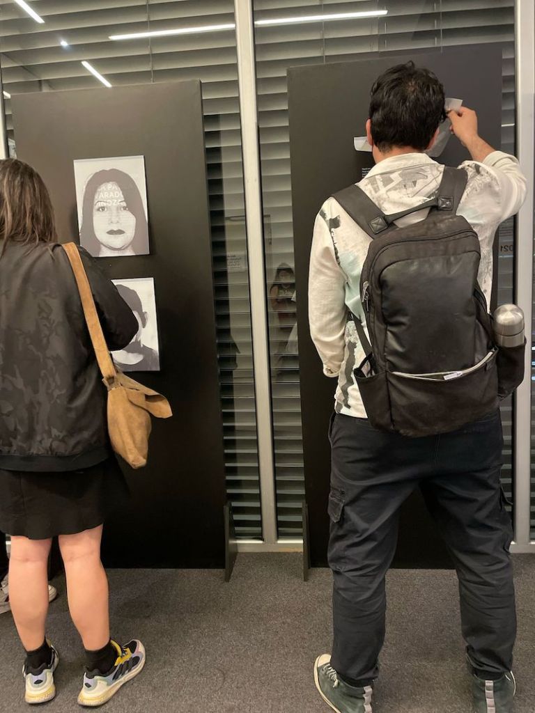 'En Primera Persona': Una obra para honrar la memoria de las personas desaparecidas en México