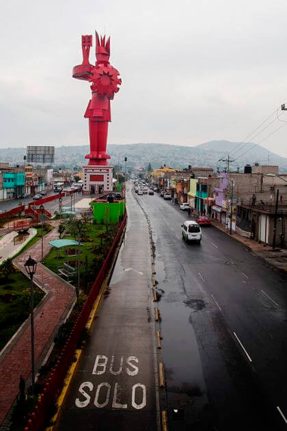 Recorrido por las esculturas más feas (o raras) de México