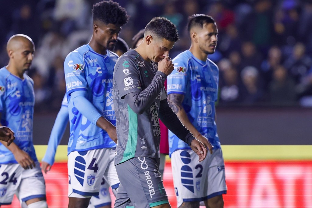 Fox Sports demanda a Grupo Pachuca por transmisión de León y Pachuca en Tubi