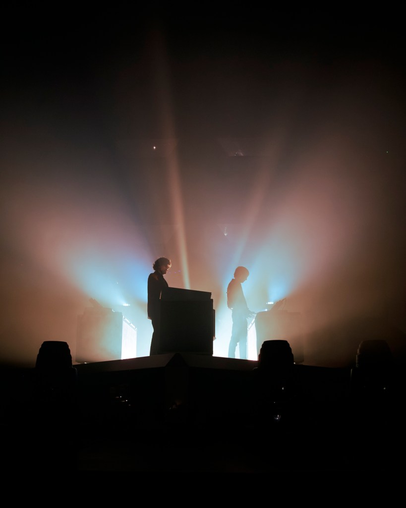 Justice en el Palacio de los Deportes: Un antes y después desde su primera vez en México