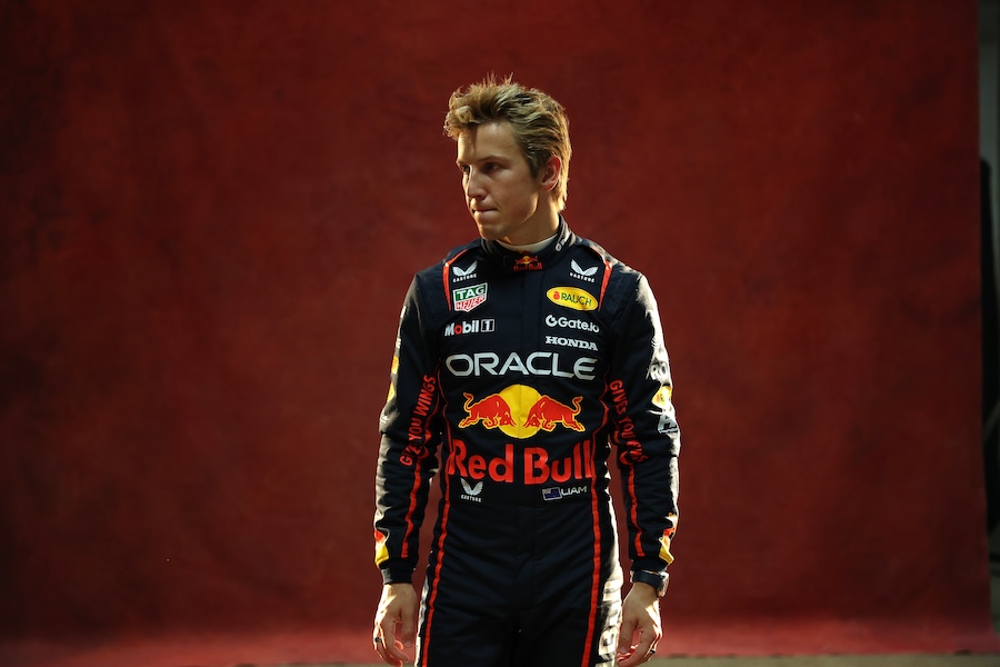 Liam Lawson piloto Red Bull