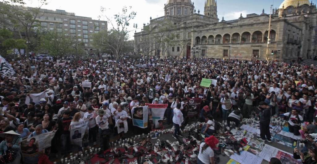 ‘México no es un país, es una fosa’: Luto nacional por víctimas de Teuchitlán en el Zócalo de CDMX y más estados 