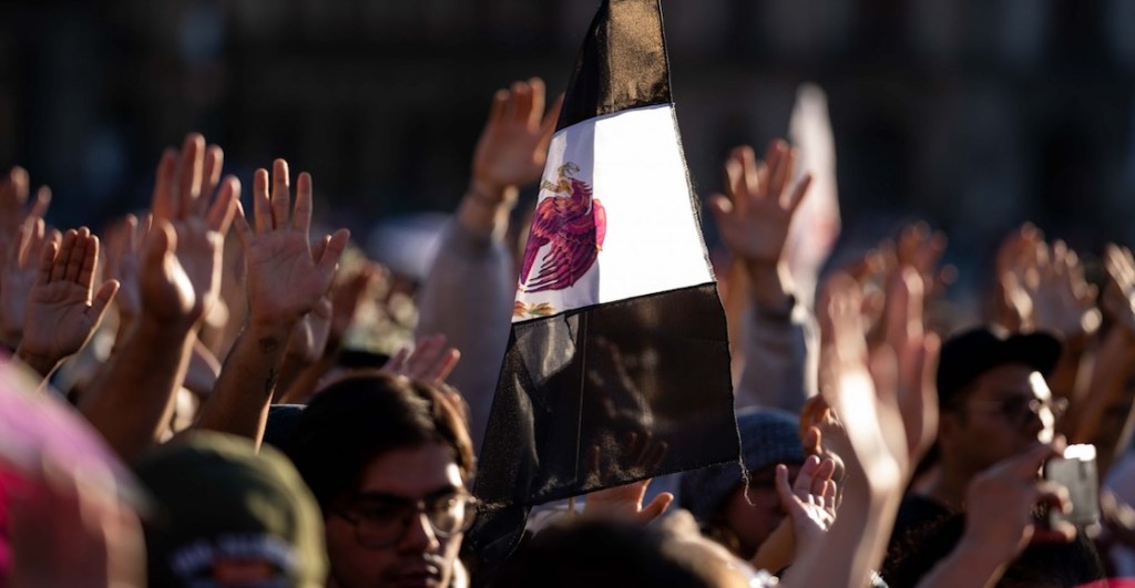 ‘México no es un país, es una fosa’: Luto nacional por víctimas de Teuchitlán en el Zócalo de CDMX y más estados