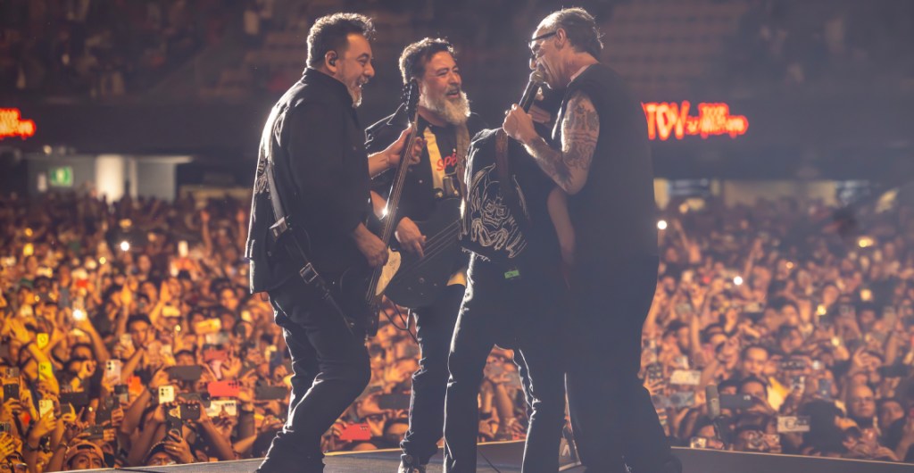 Molotov en el Vive Latino 2025: Una noche emotiva con Jay de la Cueva y hasta Tito Fuentes