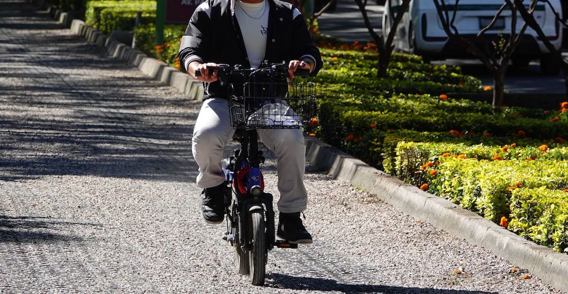 Las motos eléctricas tendrían que llevar placas en la CDMX.