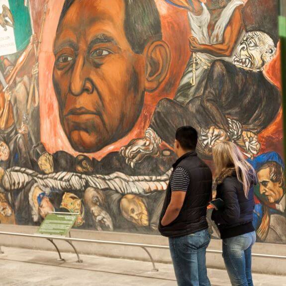 Los murales del Castillo de Chapultepec