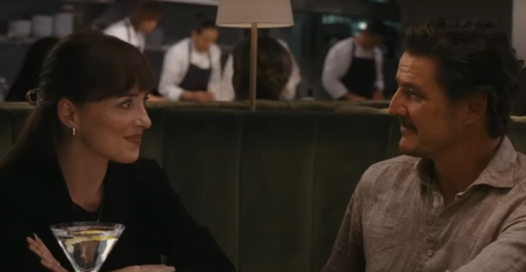 Dakota Johnson y Pedro Pascal en Materialists