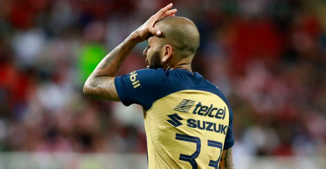 Pumas demanda a Dani Alves por 5 millones de dólares por incumplimiento de contrato